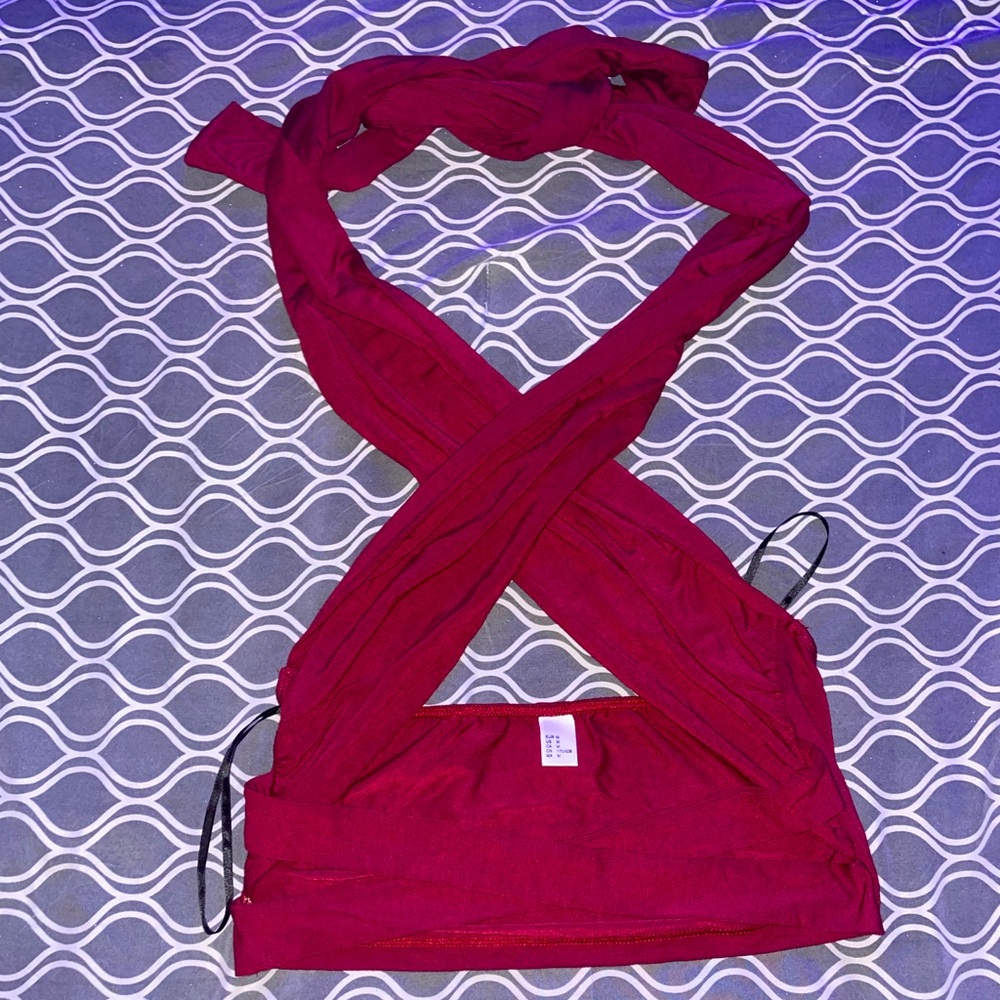 Womens wrap around halter top - Picture 3 of 3